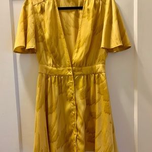 House of Harlow x REVOLVE Size Small Saffron/Yellow Button Detail Silky Dress